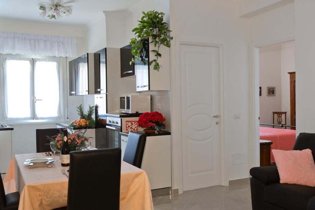 Il Bacio Holidayhouse Best Location For Jubilee 2024-2026 Rome Room photo